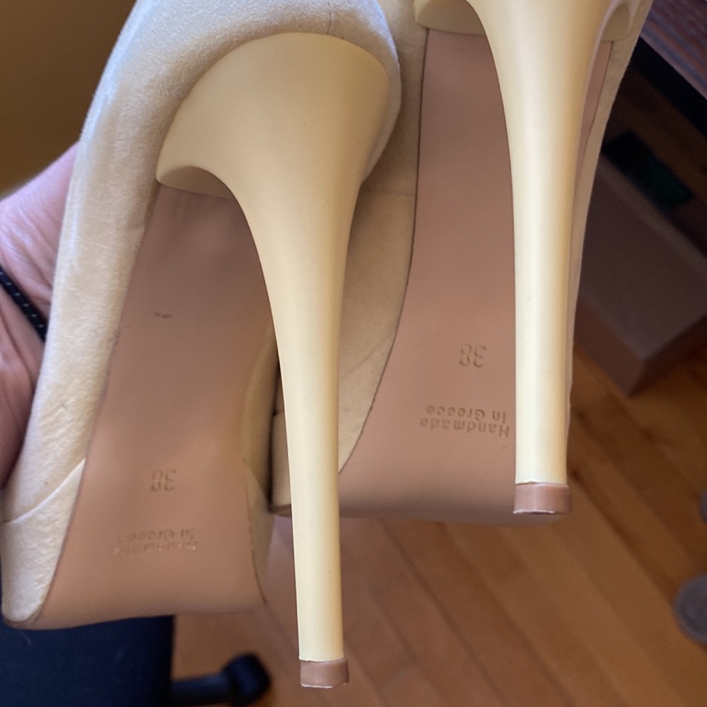 Handmade designer Moyo platform pumps never worn - Picture 13 of 14